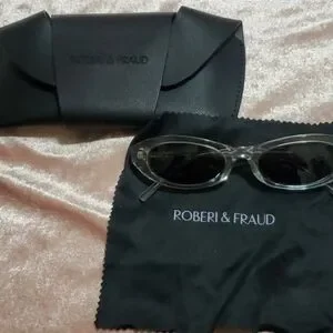 Roberi and Fraud | Accessories | Roberi Fraud Cateye  display picture 3